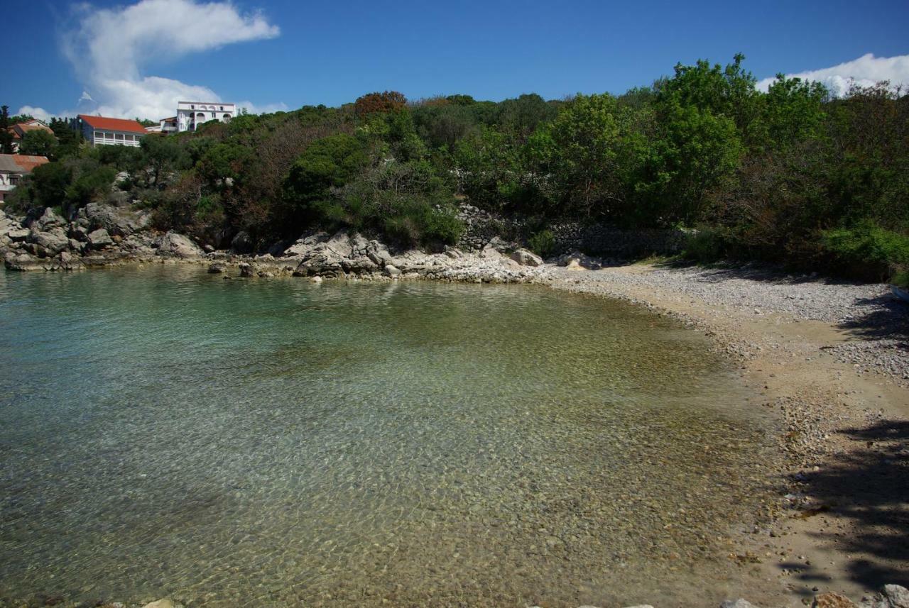 Romantic Apartment In Nature Borovici Bagian luar foto